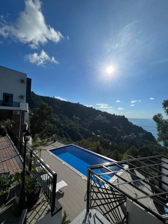 Villa Deluxe Квариати Экстерьер фото