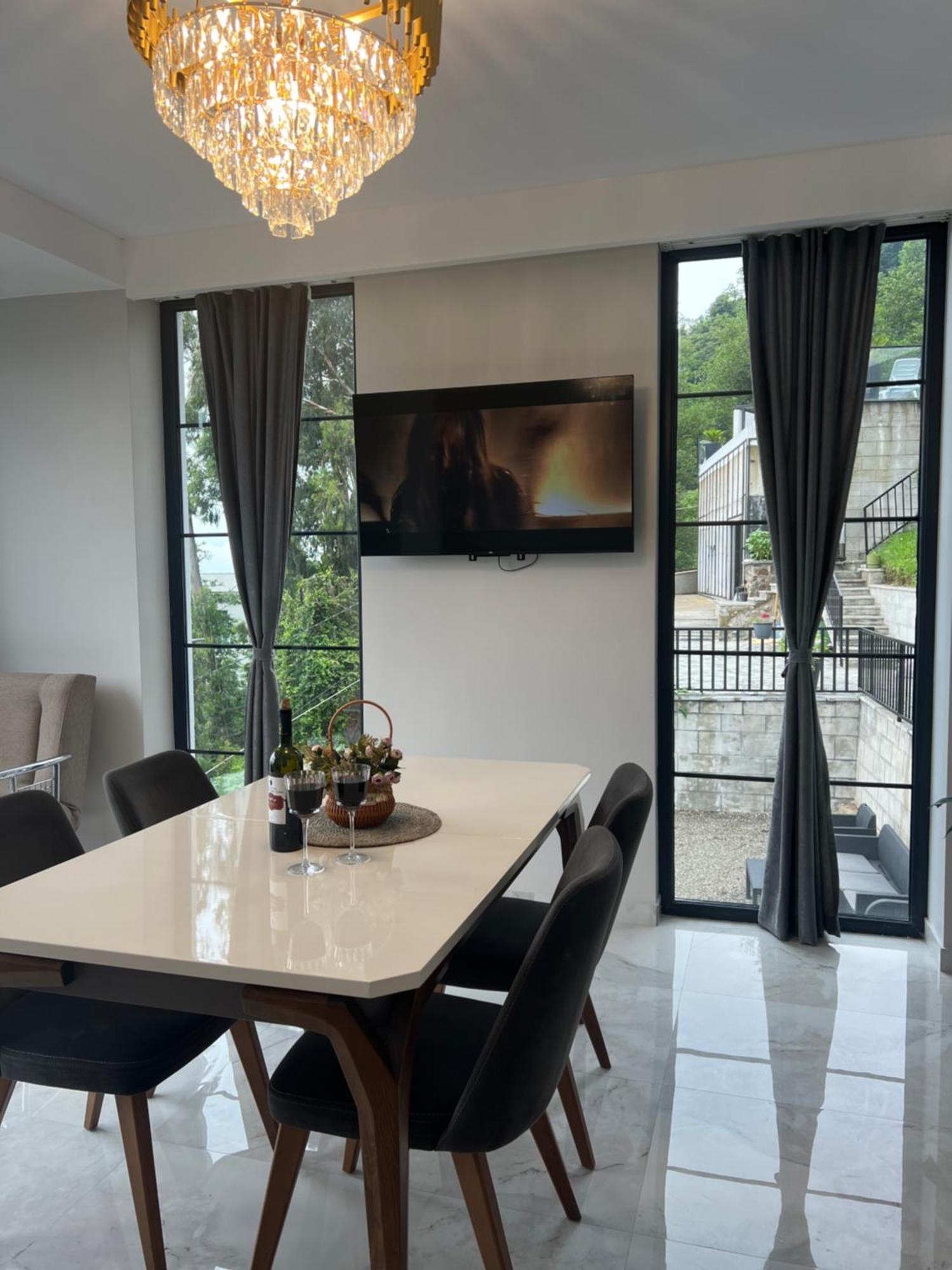 Villa Deluxe Квариати Экстерьер фото